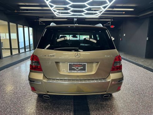 Used 2010 Mercedes-Benz GLK 350 4MATIC image 6