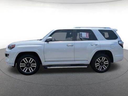 Used 2024 Toyota 4Runner Limited AWD/4WD image 3