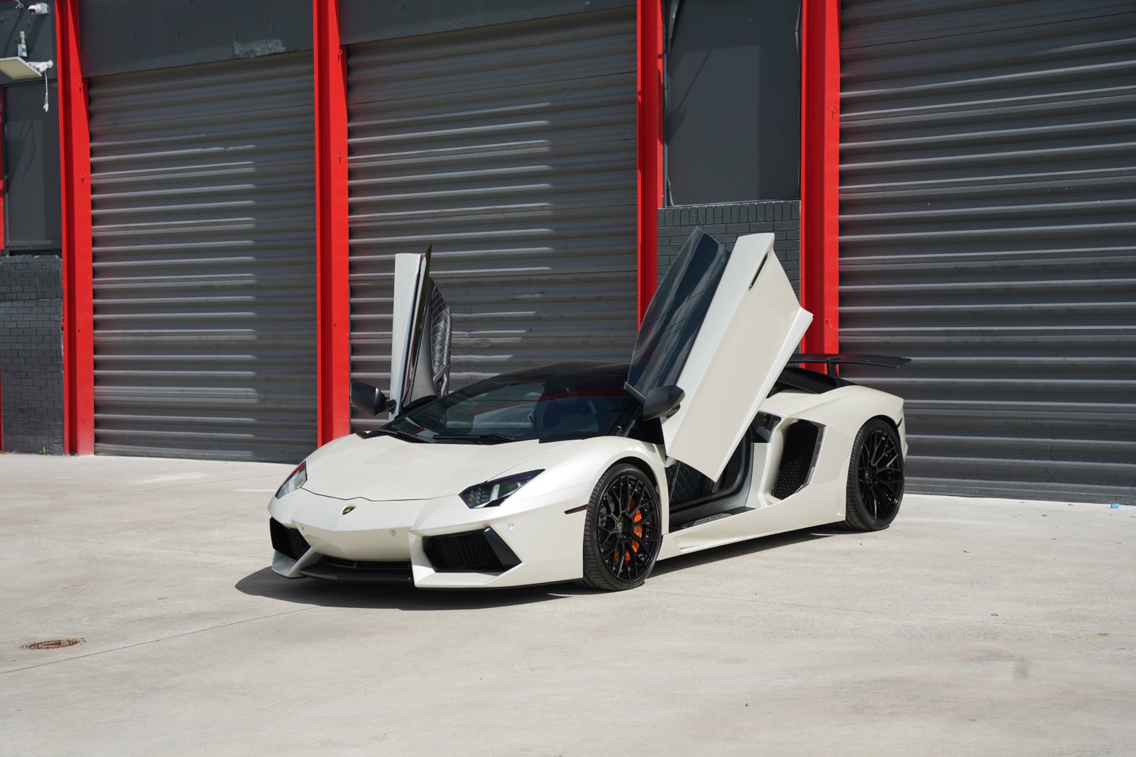Used 2015 Lamborghini Aventador LP 700-4 AWD/4WD image 1