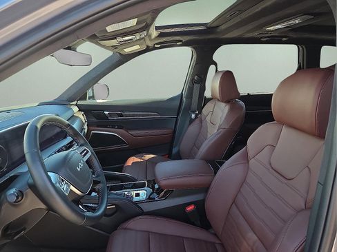 Used 2025 Kia Telluride SX Prestige image 14