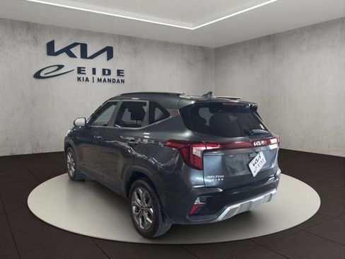 Used 2024 Kia Seltos S AWD/4WD image 11