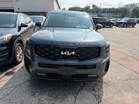Used 2022 Kia Telluride SX w/ Nightfall Edition Package AWD/4WD image 6