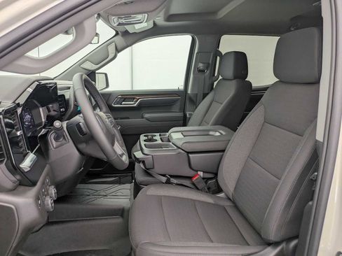 New 2026 Chevrolet Silverado 1500 RST w/ LPO, Dark Essentials Package AWD/4WD image 18