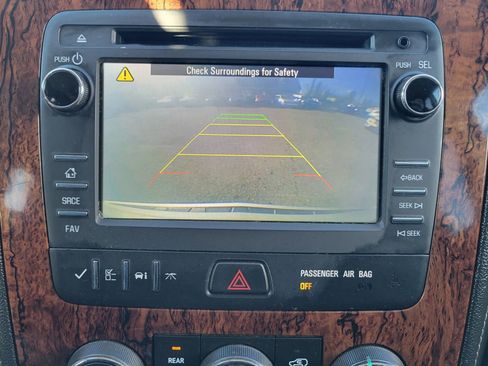 Used 2014 Chevrolet Traverse LT w/ All-Star Edition image 31