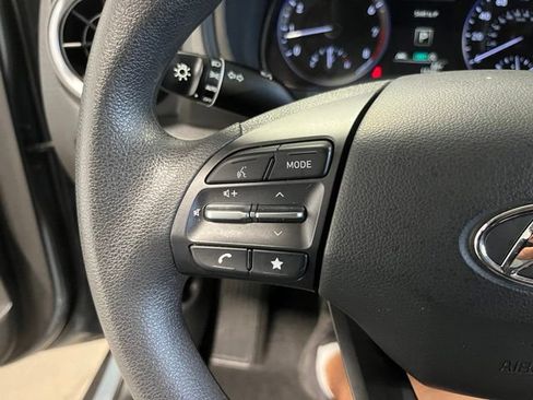 Used 2022 Hyundai Kona SEL AWD/4WD image 25