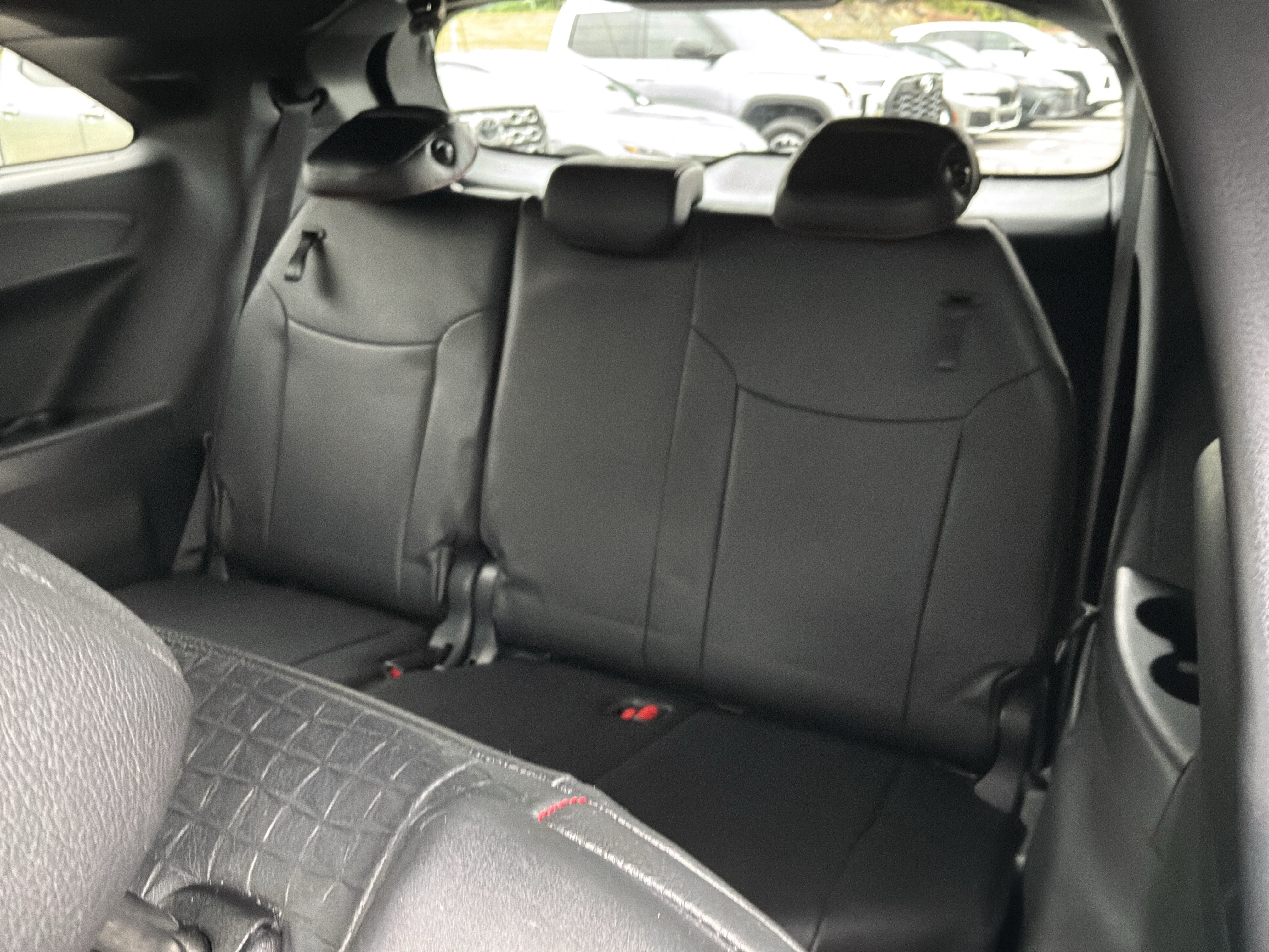 Used 2026 Toyota Sienna XSE FWD image 32