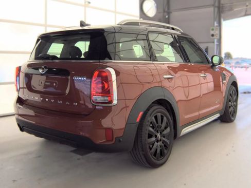 Used 2017 MINI Cooper Countryman ALL4 AWD/4WD image 3