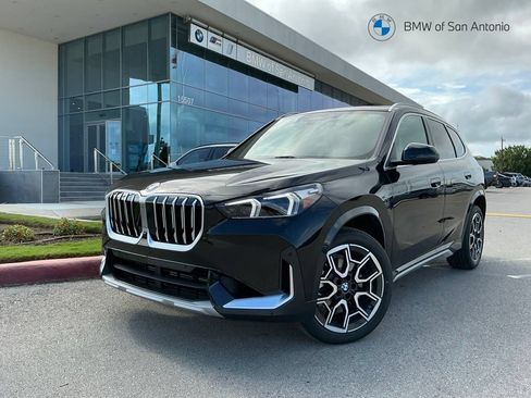 New 2026 BMW X1 xDrive28i w/ Technology Package AWD/4WD image 1