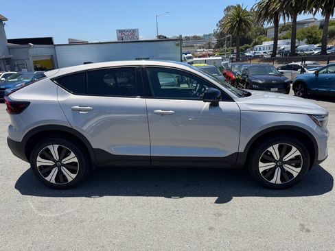Used 2023 Volvo C40 P8 Recharge Plus w/ Protection Package Premier AWD/4WD image 4