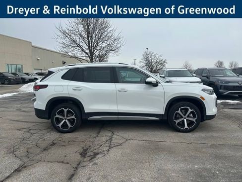 New 2026 Volkswagen Tiguan SE image 6