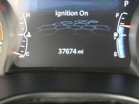 Used 2025 Jeep Compass Trailhawk AWD/4WD image 35