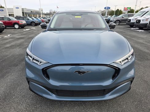 Certified 2023 Ford Mustang Mach-E Premium image 8