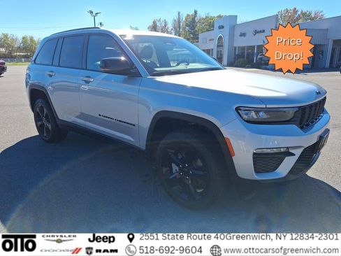 New 2025 Jeep Grand Cherokee Limited w/ Black Appearance Package image 1