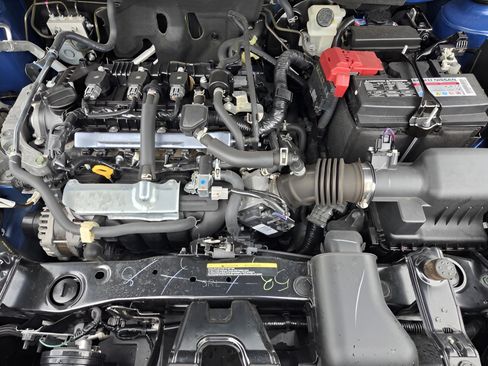Used 2024 Nissan Kicks S FWD image 28