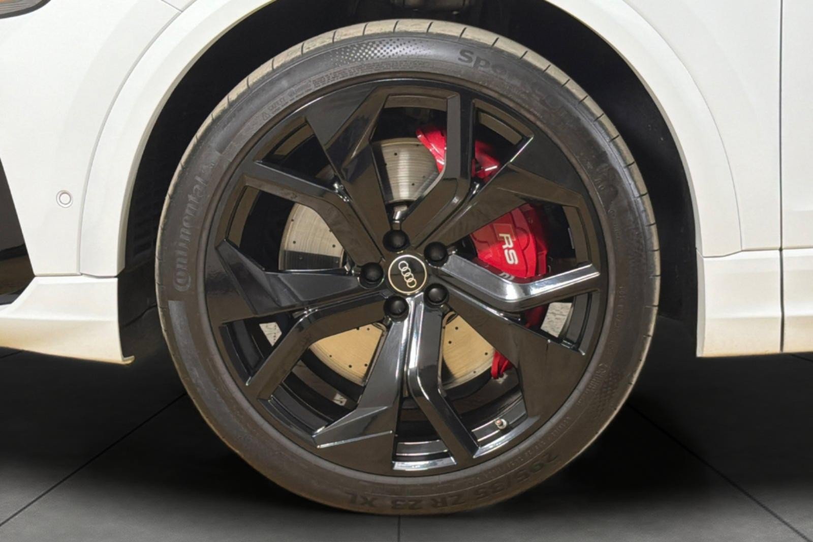 Used 2024 Audi RS Q8 AWD/4WD image 26