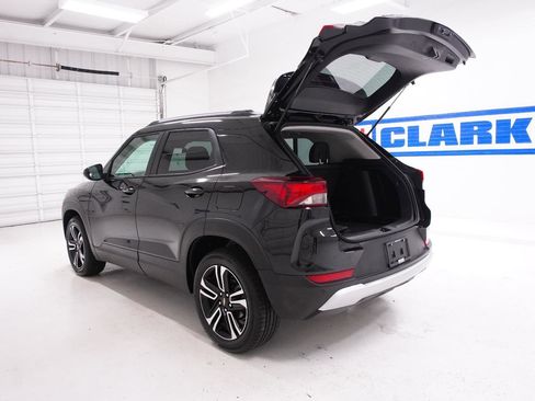 Used 2026 Chevrolet TrailBlazer LT w/ Driver Confidence Package FWD image 8
