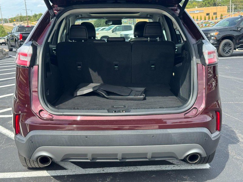 Used 2019 Ford Edge Titanium w/ Equipment Group 301A AWD/4WD image 5