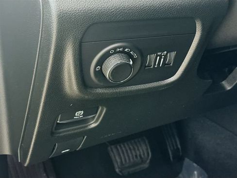 New 2025 Jeep Grand Cherokee Laredo X w/ Luxury Tech Group I AWD/4WD image 10