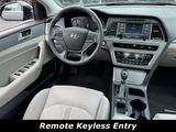 Used 2016 Hyundai Sonata SE image 4