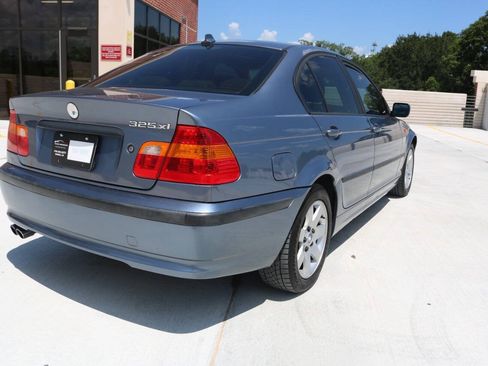 Used 2004 BMW 325xi Sedan AWD/4WD image 64