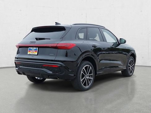 New 2026 Audi Q5 Premium Plus AWD/4WD image 5