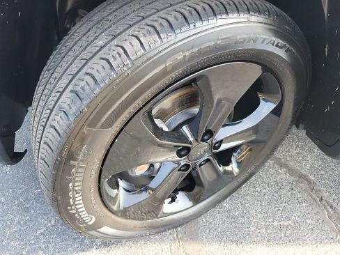 Used 2019 Jeep Compass Latitude AWD/4WD image 8