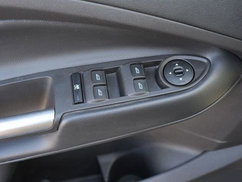 Used 2018 Ford Escape SE AWD/4WD image 17