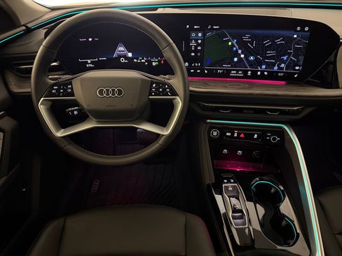 Certified 2025 Audi Q5 Premium w/ Premium Plus AWD/4WD image 28