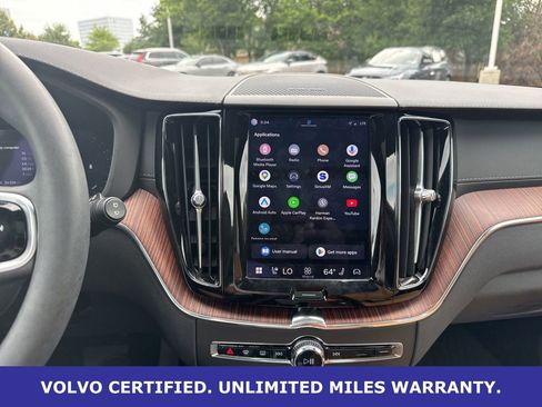 Used 2023 Volvo XC60 B5 Ultimate w/ Climate Package FWD image 26