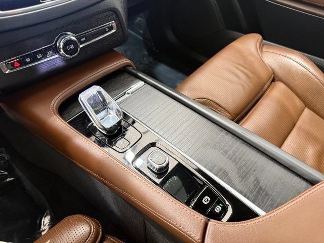 Used 2023 Volvo XC90 B6 Ultimate AWD/4WD image 43