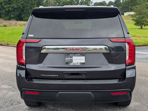 Used 2024 GMC Yukon SLE RWD image 21