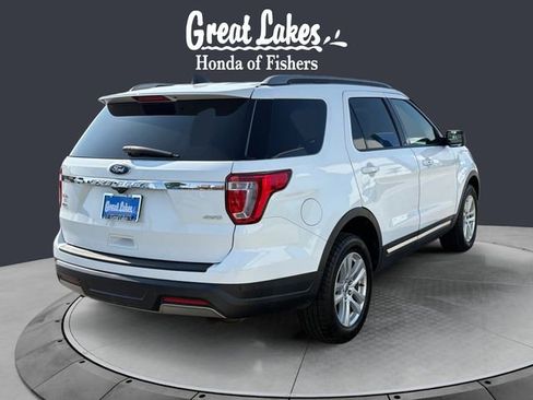 Used 2019 Ford Explorer XLT AWD/4WD image 5