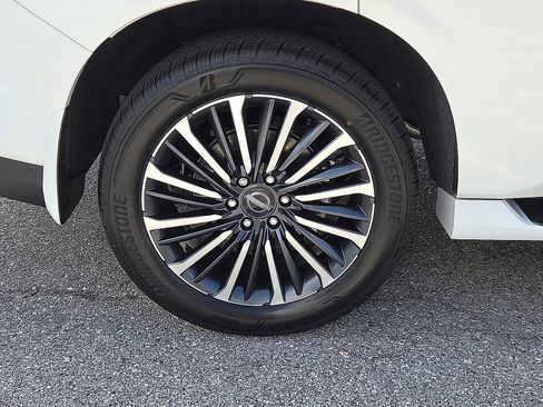 New 2026 Nissan Armada Platinum Reserve image 7