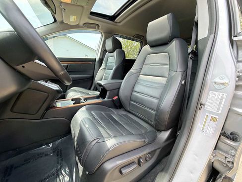 Used 2022 Honda CR-V Touring image 13