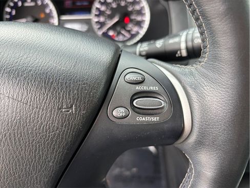 Used 2020 INFINITI QX60 Luxe w/ Essential Package image 30