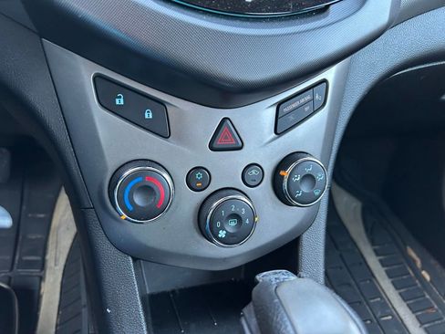 Used 2013 Chevrolet Sonic LT image 24