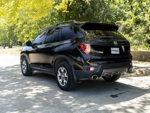 Used 2022 Honda Passport TrailSport image 7