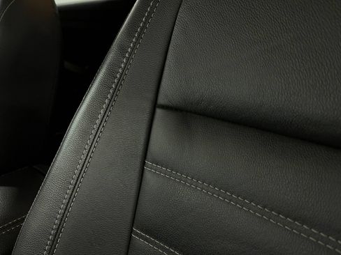 Used 2018 Ford Escape SEL FWD image 16