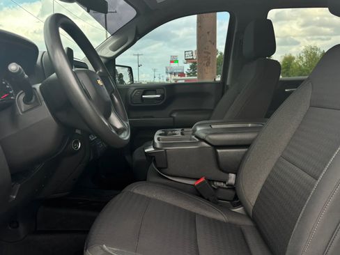 Used 2022 Chevrolet Silverado 1500 Custom w/ LPO, Dark Essentials Package image 16