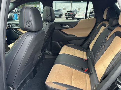 New 2025 Chevrolet Equinox ACTIV w/ Safety and Technology Package image 10