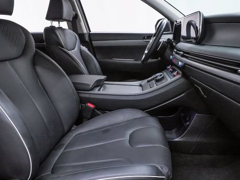 Certified 2025 Hyundai Palisade SEL FWD image 14