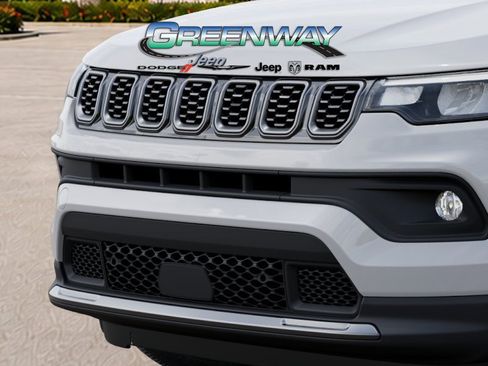 New 2026 Jeep Compass Latitude AWD/4WD image 11