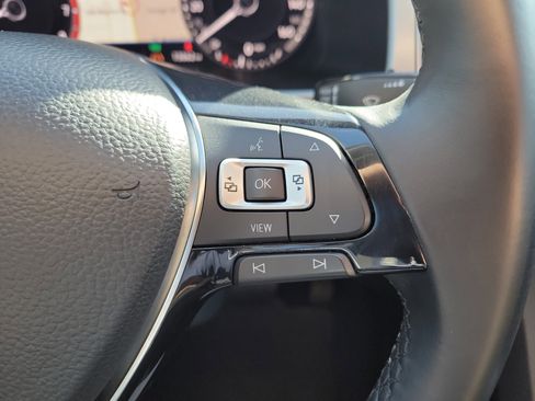 Used 2019 Volkswagen Atlas SEL image 32