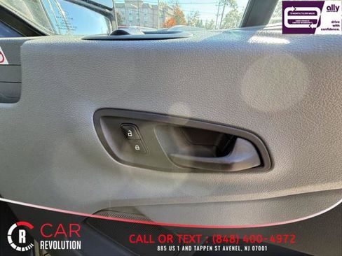 Used 2019 Ford Transit 250 148 High Roof Extended image 31