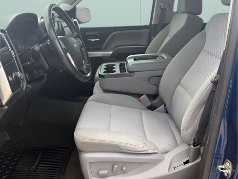 Used 2018 Chevrolet Silverado 1500 LT w/ Texas Edition RWD image 10