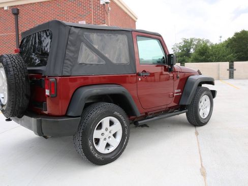 Used 2010 Jeep Wrangler Rubicon w/ PWR Convenience Group AWD/4WD image 53