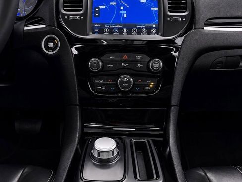 Used 2023 Chrysler 300 S RWD image 29