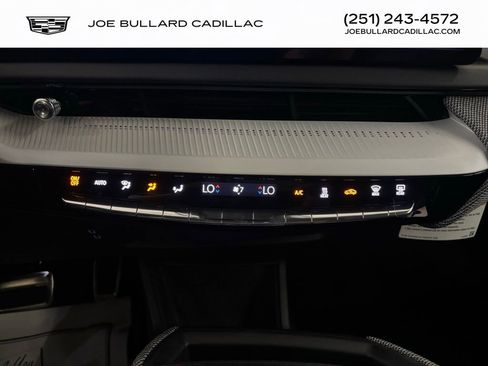 New 2025 Cadillac Optiq Sport 1 w/ LPO, Floor Liner Package image 25