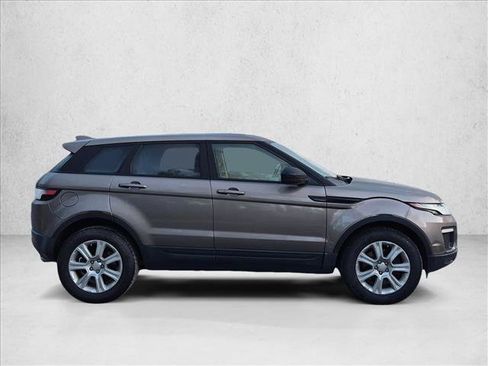 Used 2019 Land Rover Range Rover Evoque SE Premium AWD/4WD image 4