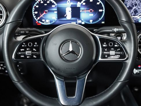 Certified 2023 Mercedes-Benz EQB 300 4MATIC image 16